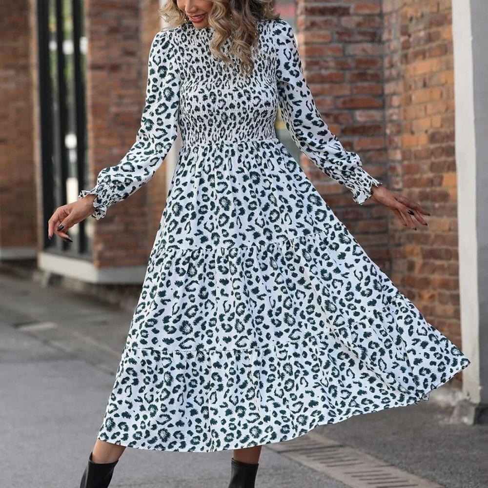 Black and White Elastic Waist Midi Summer Dress